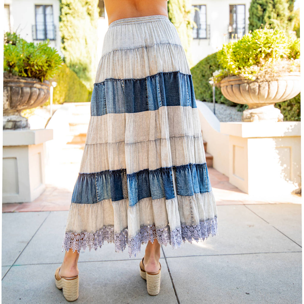 Women Long Tiered Western Skirt, Lined With Two Pockets