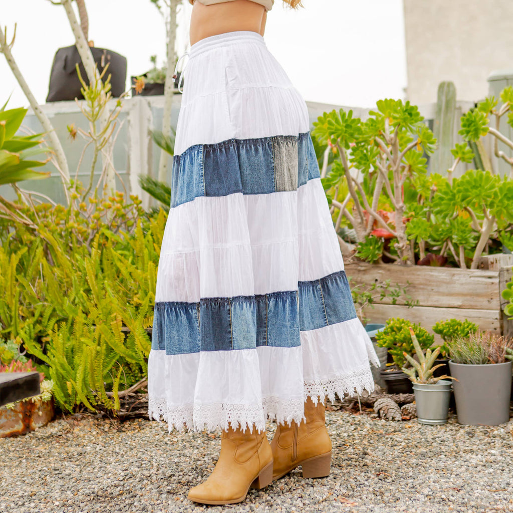 Women Long Tiered Western Skirt, Lined With Two Pockets