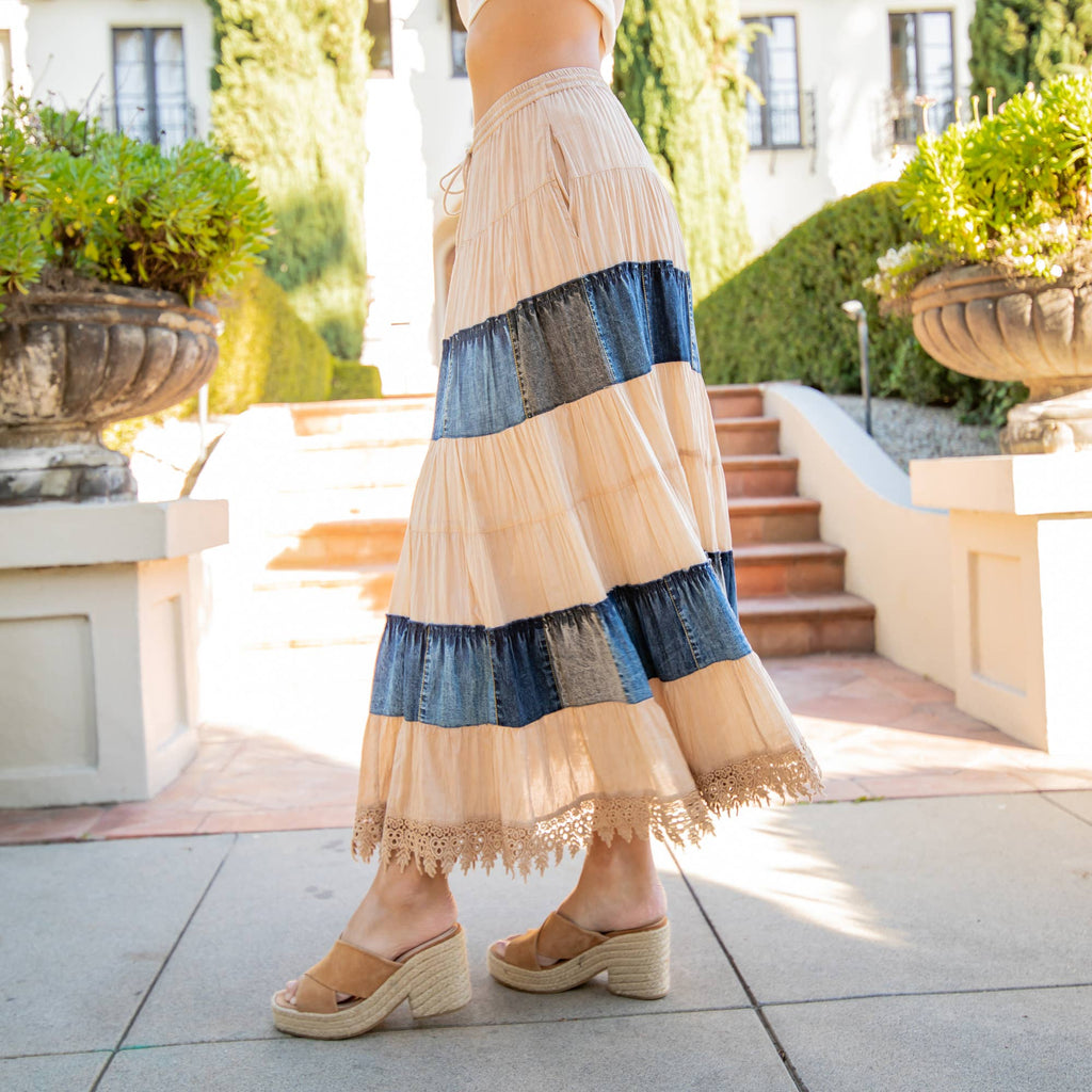 Women Long Tiered Western Skirt, Lined With Two Pockets